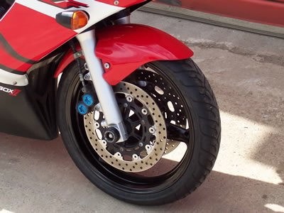Chrániče přední vidlice, Yamaha YZF-R6 '99-'02, černé